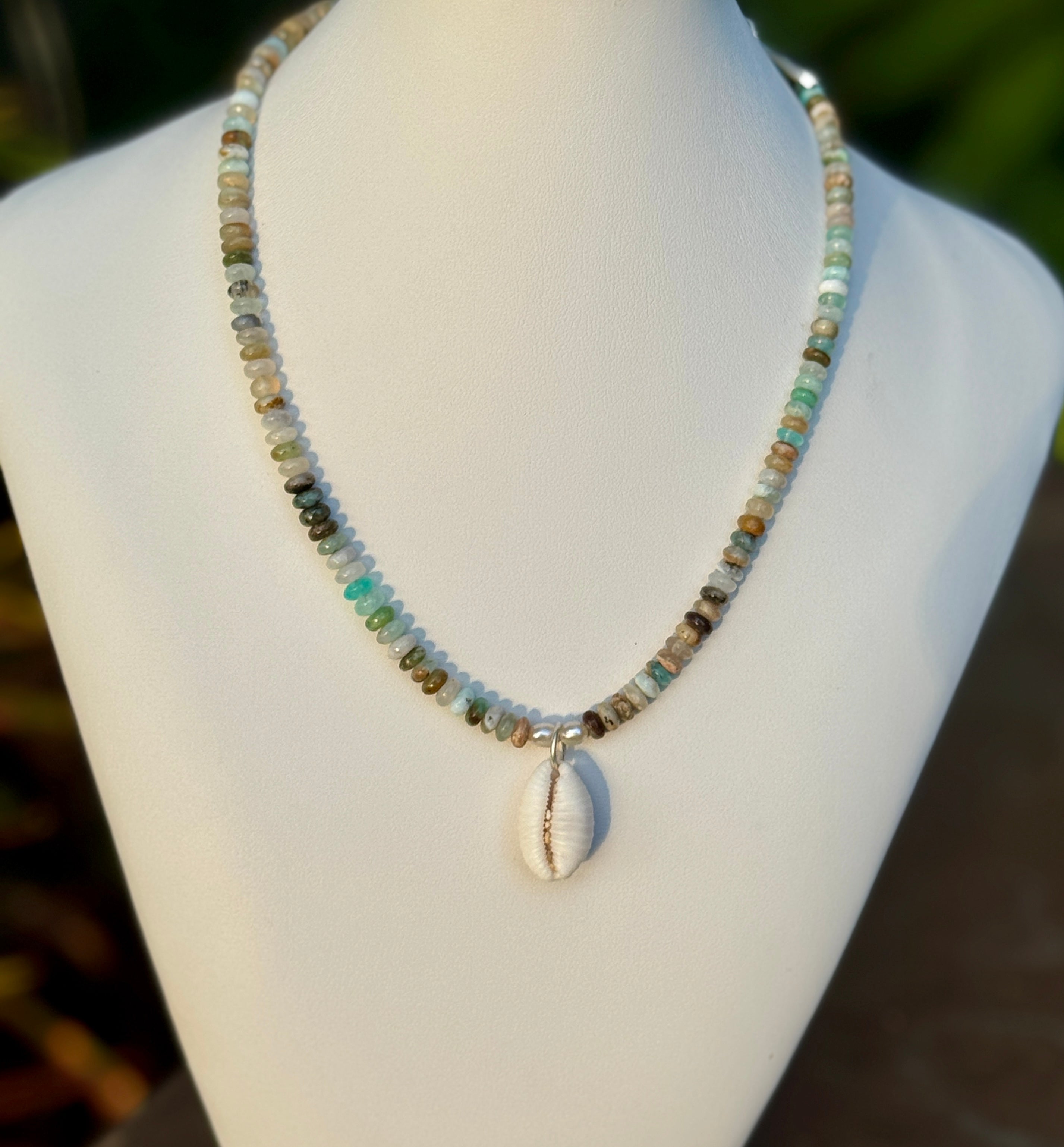 Blues and a Maui Granulated Cowrie