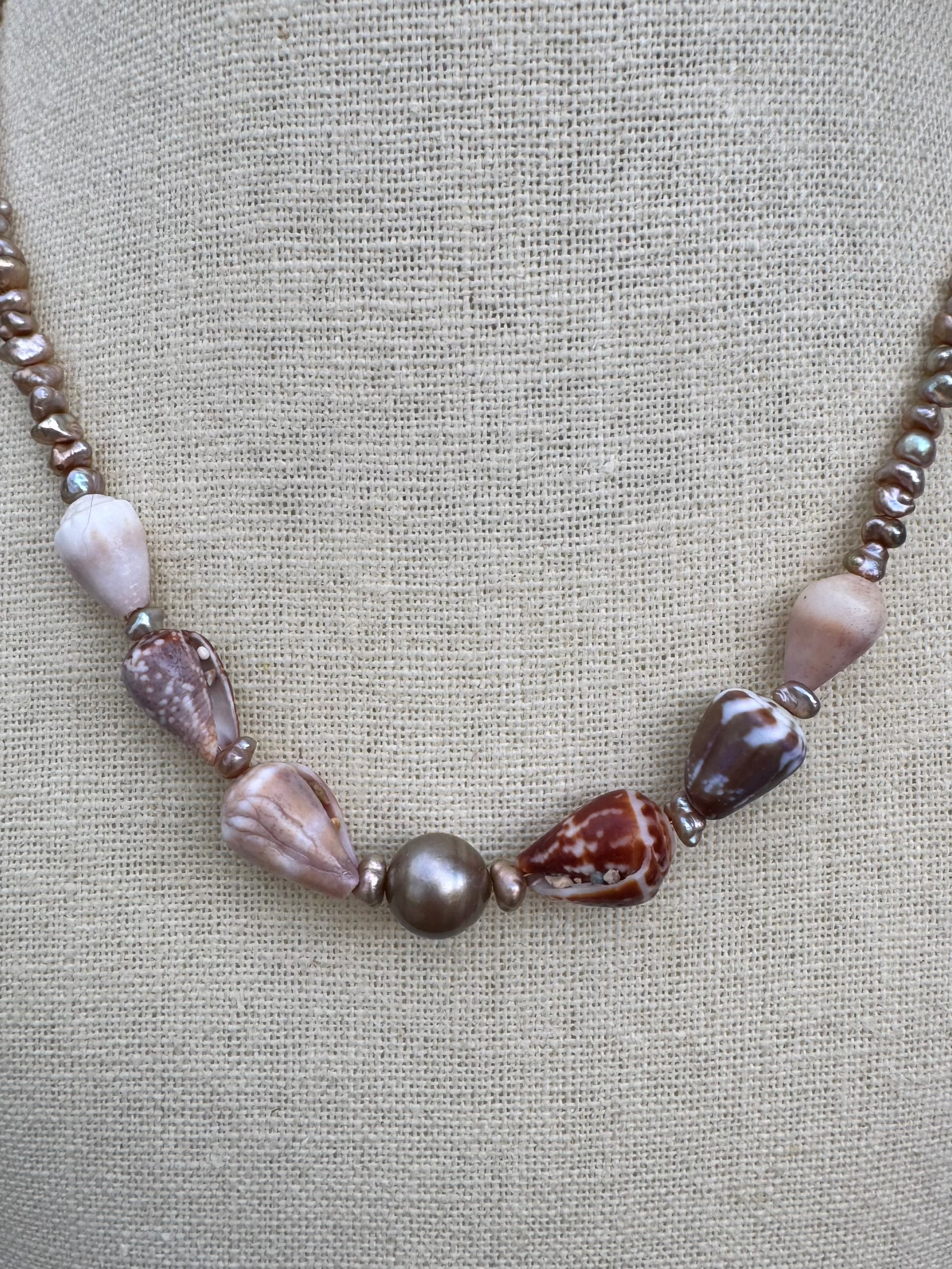 Hapa Cone shell lei with Taupe Pearls