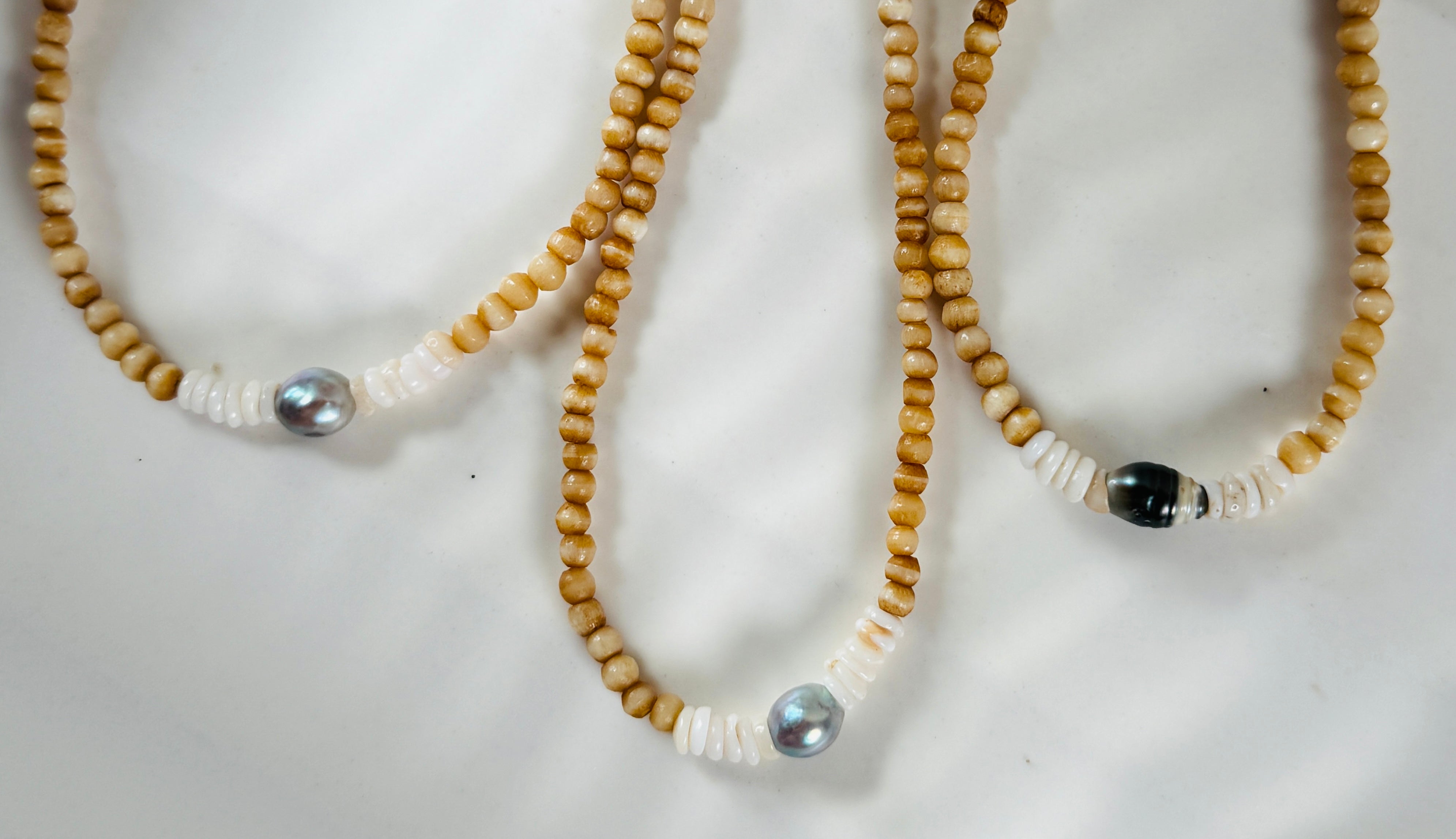 "All about Blondes" Necklace