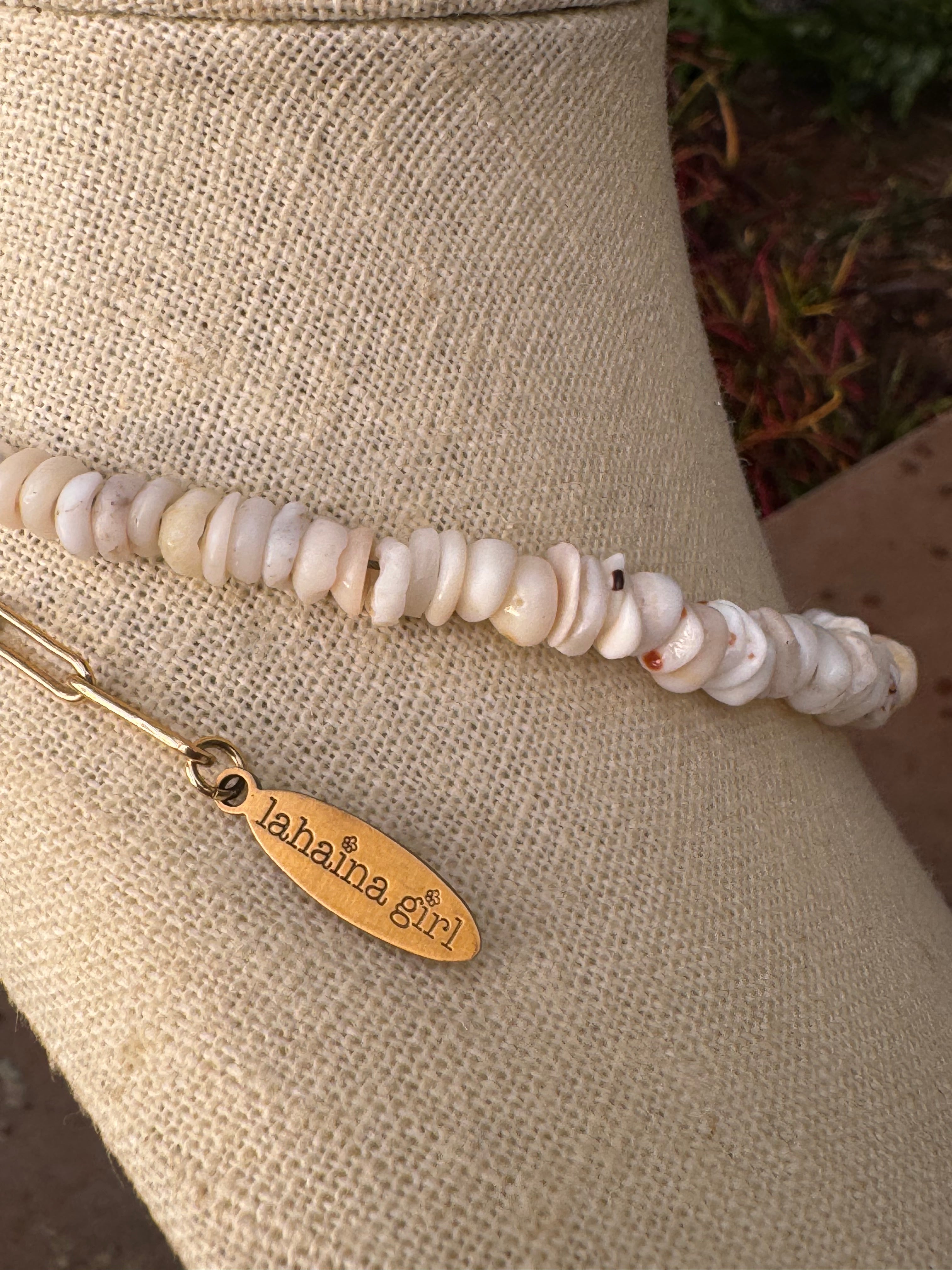 Li'ili'i White Chip Necklace
